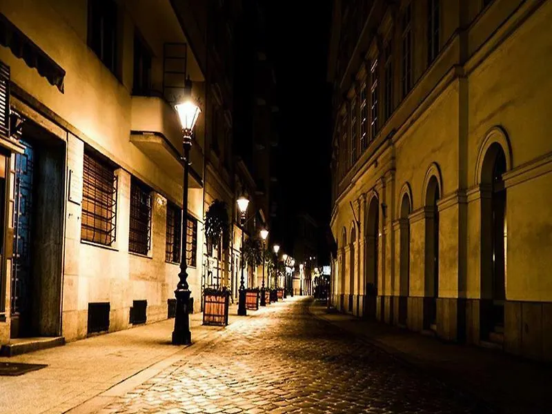 Corvin Point Rooms And Apartments Budapest Hungary